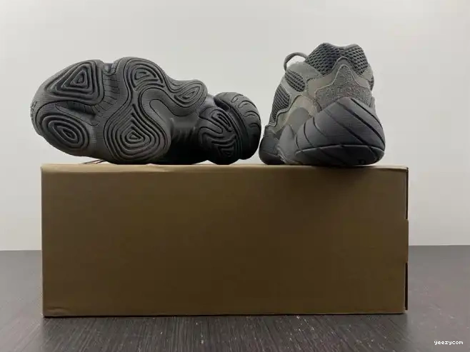 500 Adidas GW6373 Yeezy Granite 0624